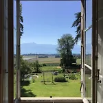 Nocleg ze śniadaniem Chateau De *