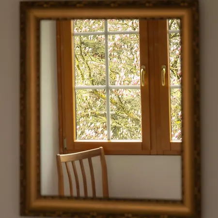 Chateau De Bed & Breakfast